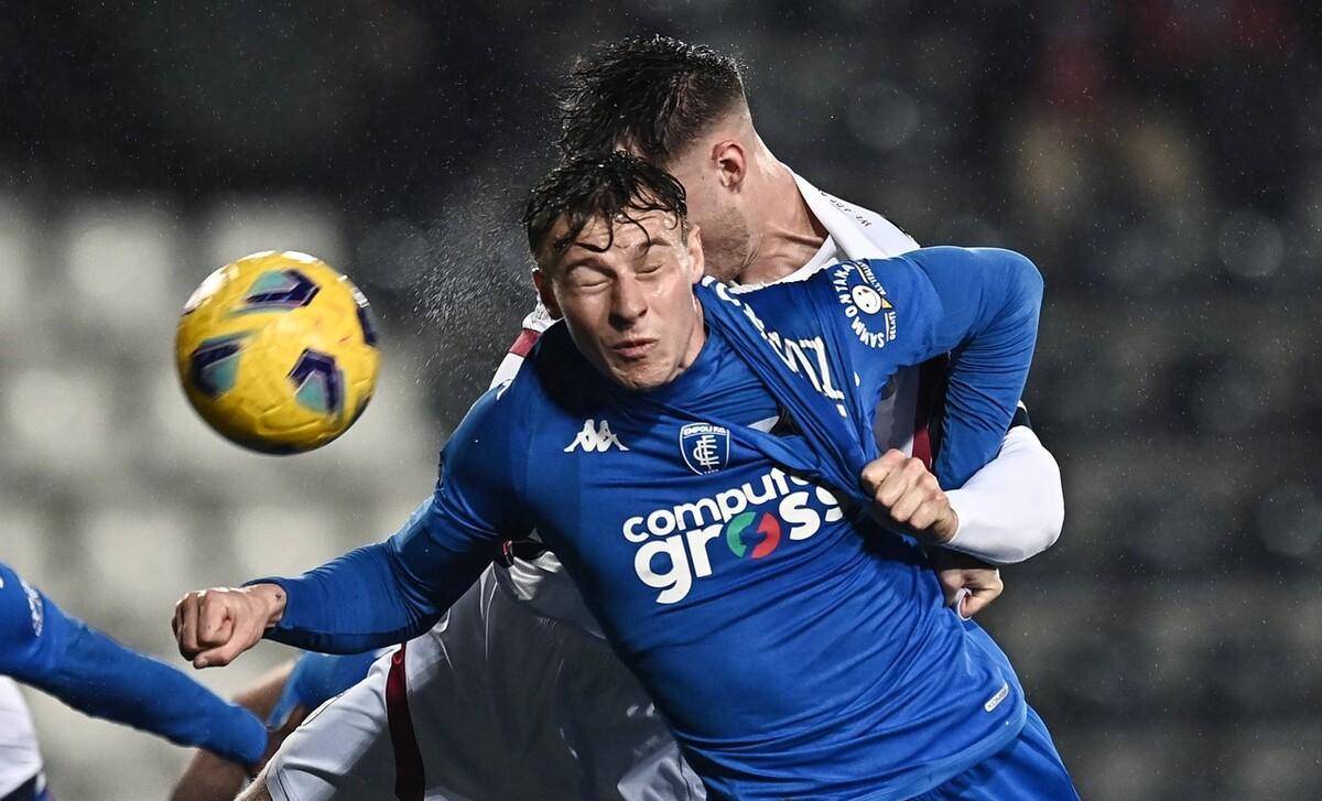 包含费耶诺德发布备战花絮，窗口期止住颓势，意甲任务艰巨，团队化学反应显著的词条-开云体育